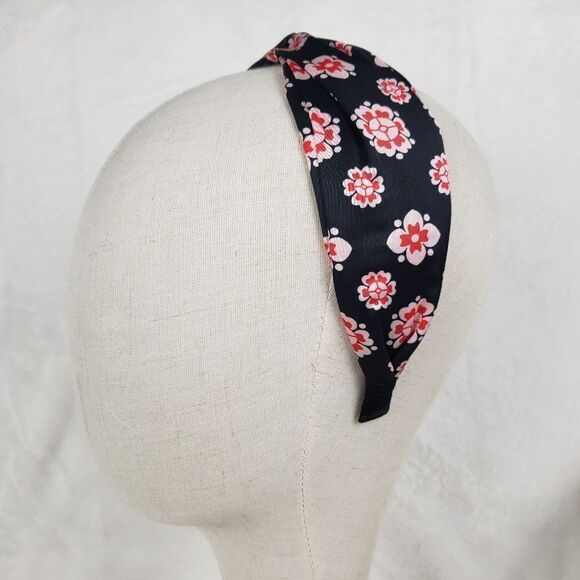 Floral Wide Band Headband - Picture 3 of 4